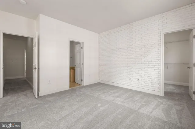 $749,000 | 201 Commodore Court, Philadelphia, PA 19146