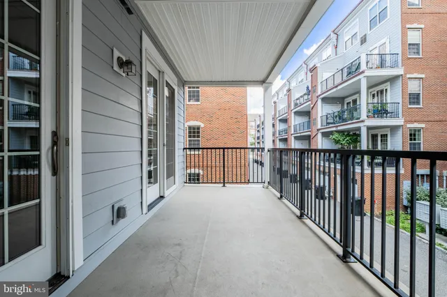 $749,000 | 201 Commodore Court, Philadelphia, PA 19146