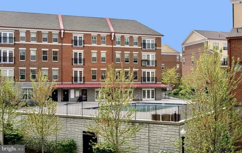 $749,000 | 201 Commodore Court, Philadelphia, PA 19146