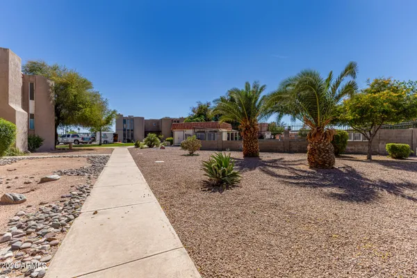 $1,450 | 743 East Pepper Drive, Casa Grande, AZ 85122
