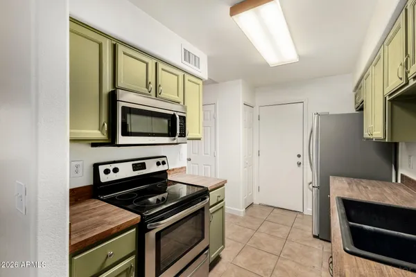 $1,450 | 743 East Pepper Drive, Casa Grande, AZ 85122