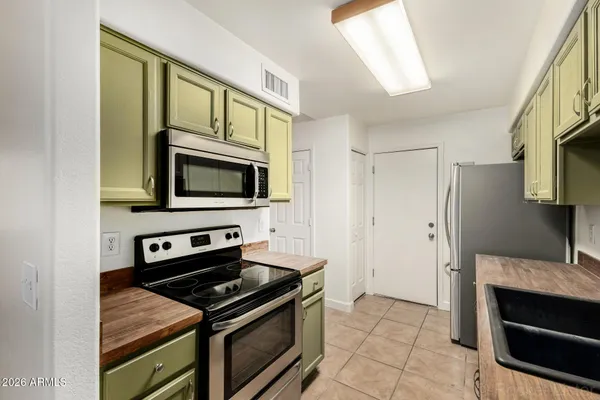 $1,450 | 743 East Pepper Drive, Casa Grande, AZ 85122