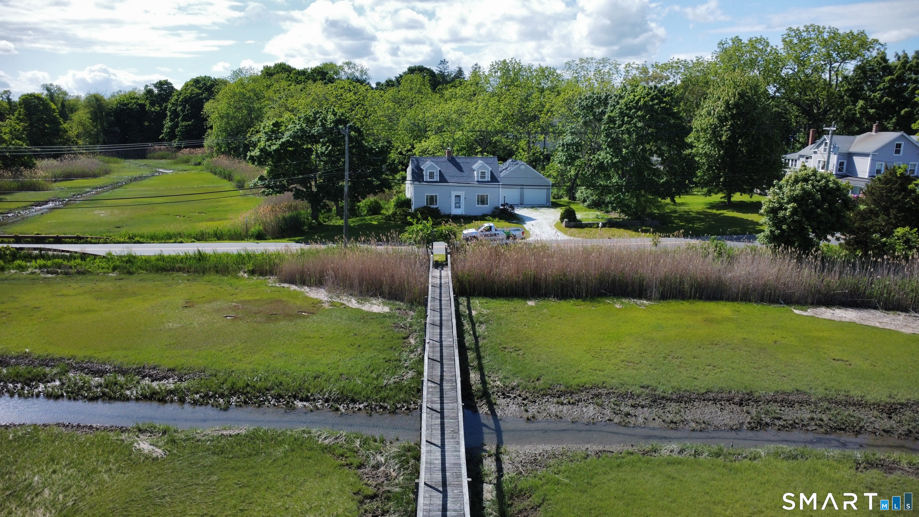 29 Old Post Road Old Saybrook, CT 06475 - Photo 9 of 39