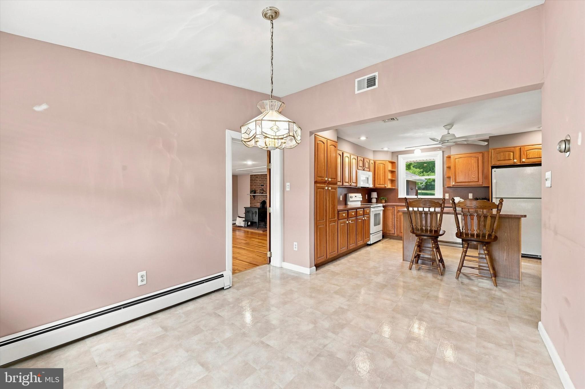 331 Valley Road Media, PA 19063 - Photo 11 of 51 Breakfast Area