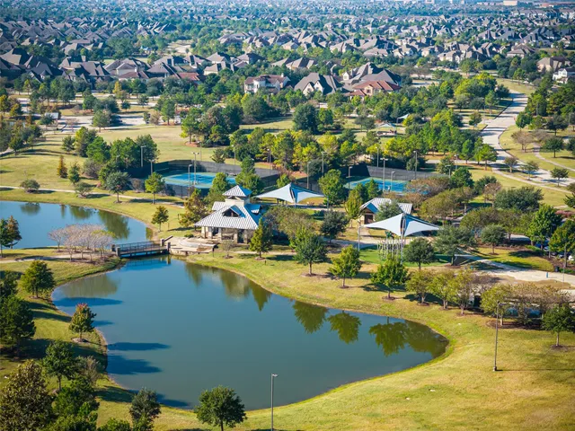 $2,850 | 12322 West Elizabeth Shore Loop, Cypress, TX 77433