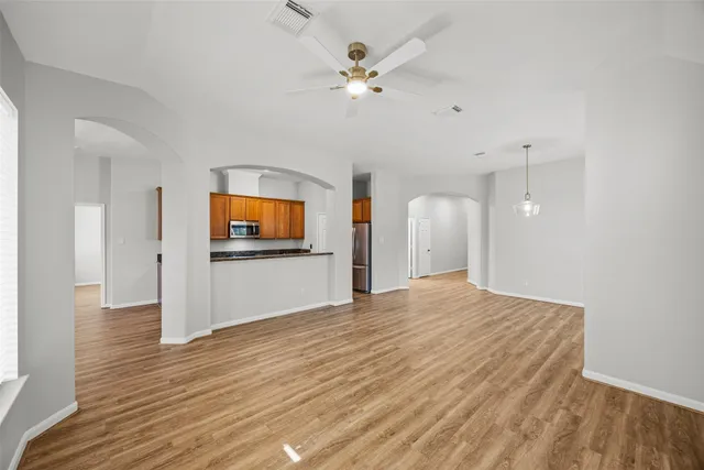 $2,850 | 12322 West Elizabeth Shore Loop, Cypress, TX 77433