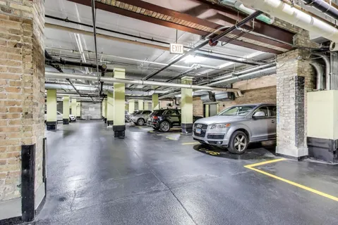 $539,000 | 616 West Fulton Street, Unit 503, Chicago, IL 60661