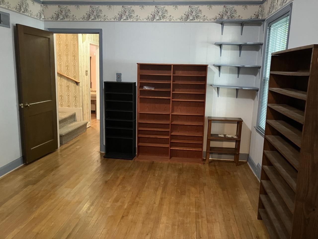 3706 Rhea Avenue Memphis, TN 38122 - Photo 13 of 21 a view of walk in closet with empty racks