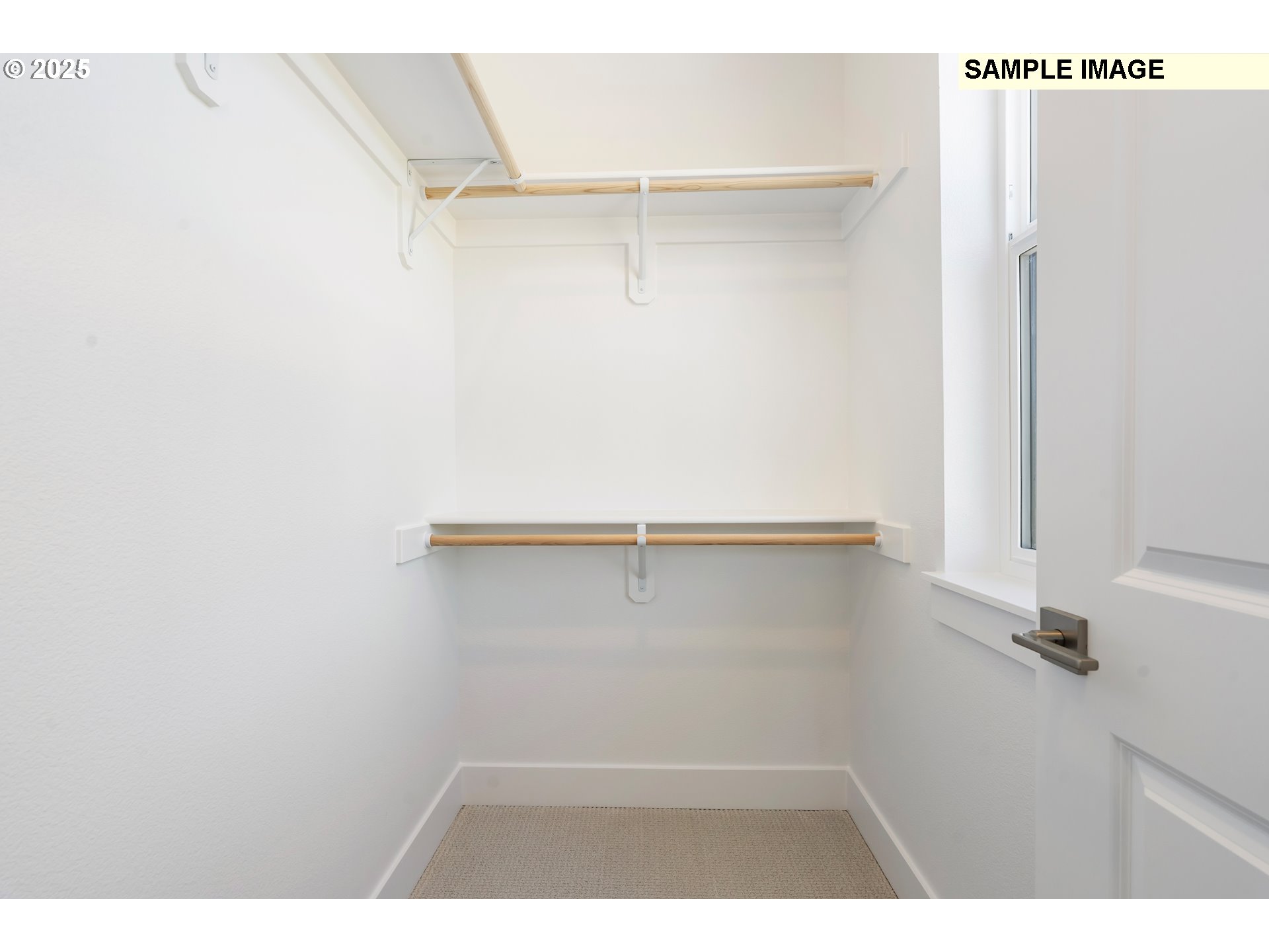 16100 Northwest Newberry Lane, Unit L84 Portland, OR 97229 - Photo 13 of 42 Patio