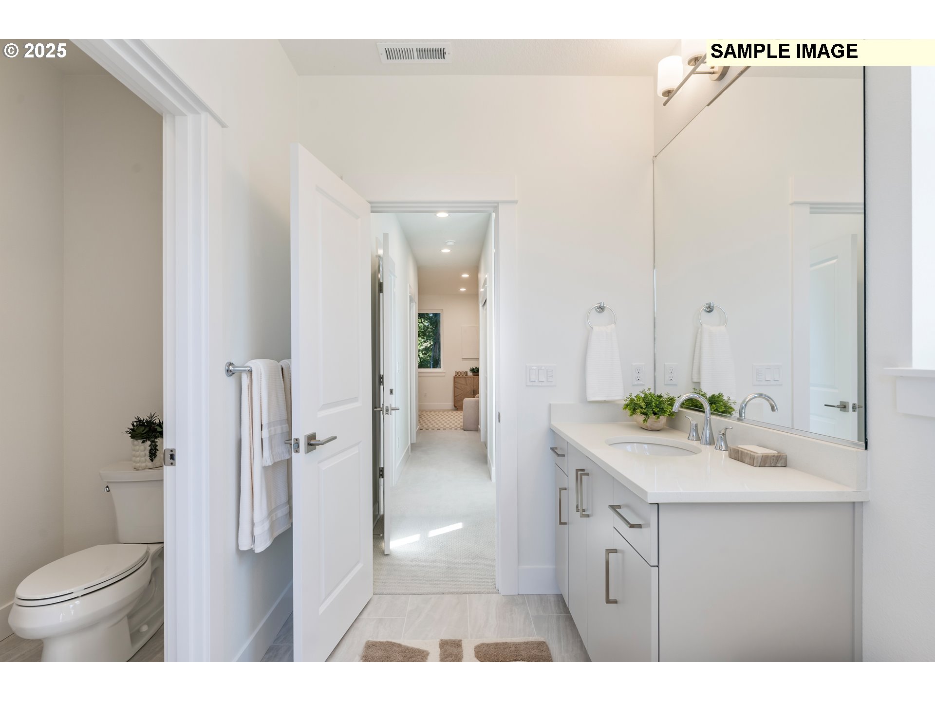 16100 Northwest Newberry Lane, Unit L84 Portland, OR 97229 - Photo 37 of 42 Bathroom