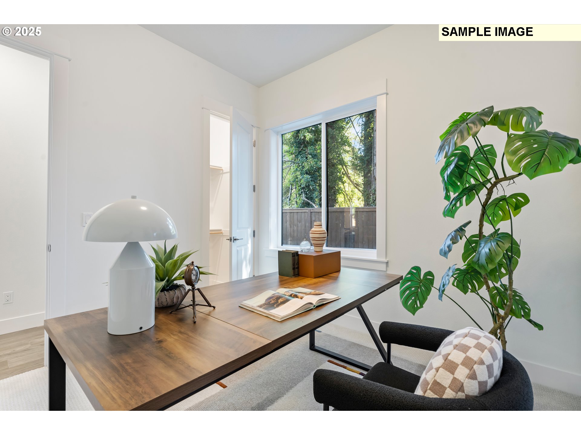 16100 Northwest Newberry Lane, Unit L84 Portland, OR 97229 - Photo 7 of 42 Kitchen