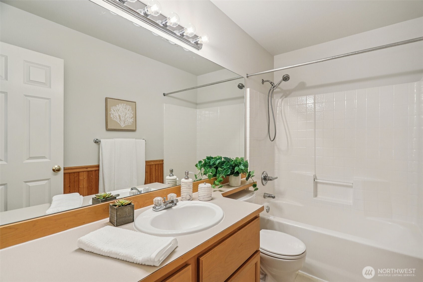 13017 Northeast 182nd Place Bothell, WA 98011 - Photo 18 of 25