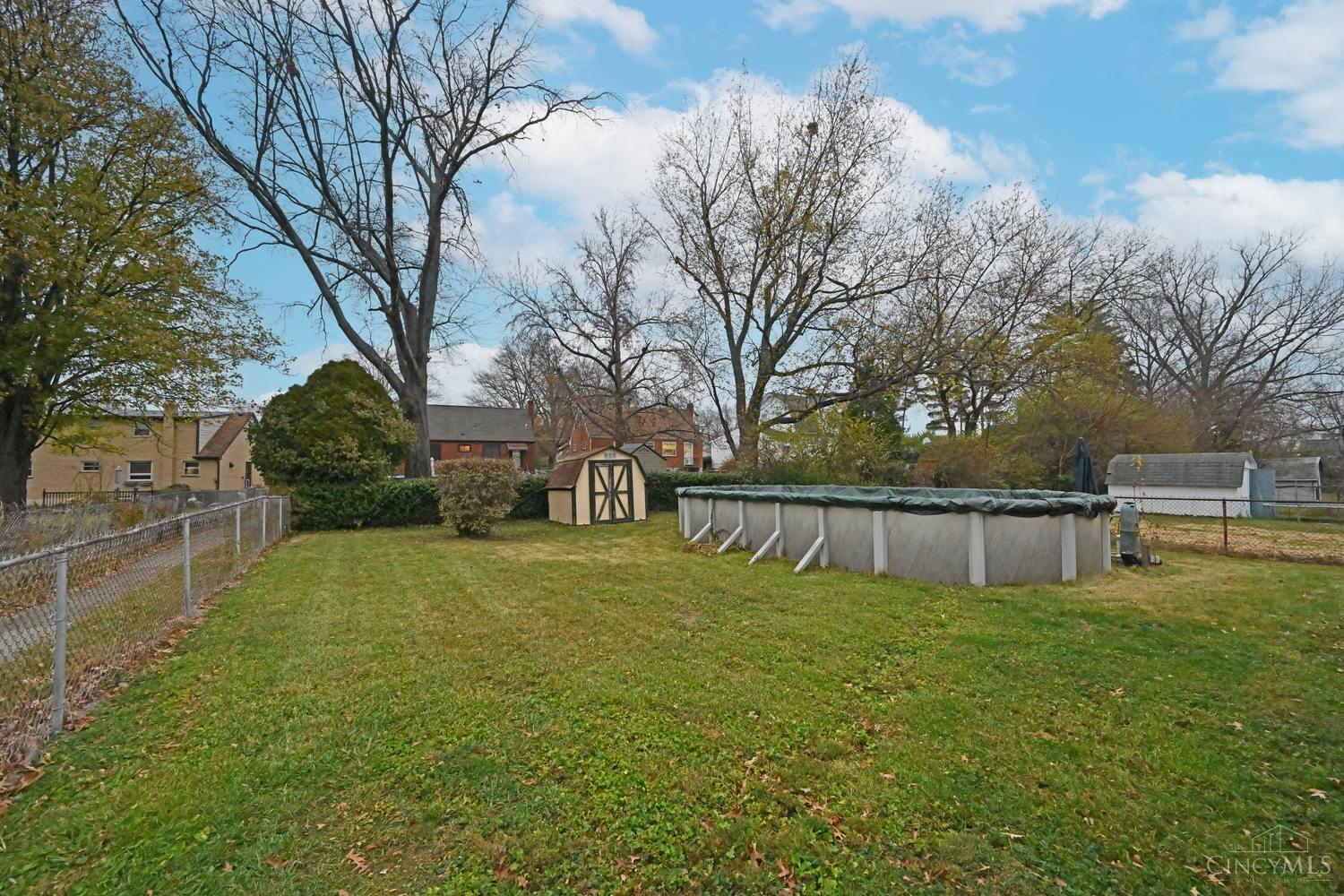 5354 Foley Road Cincinnati, OH 45238 - Photo 12 of 31