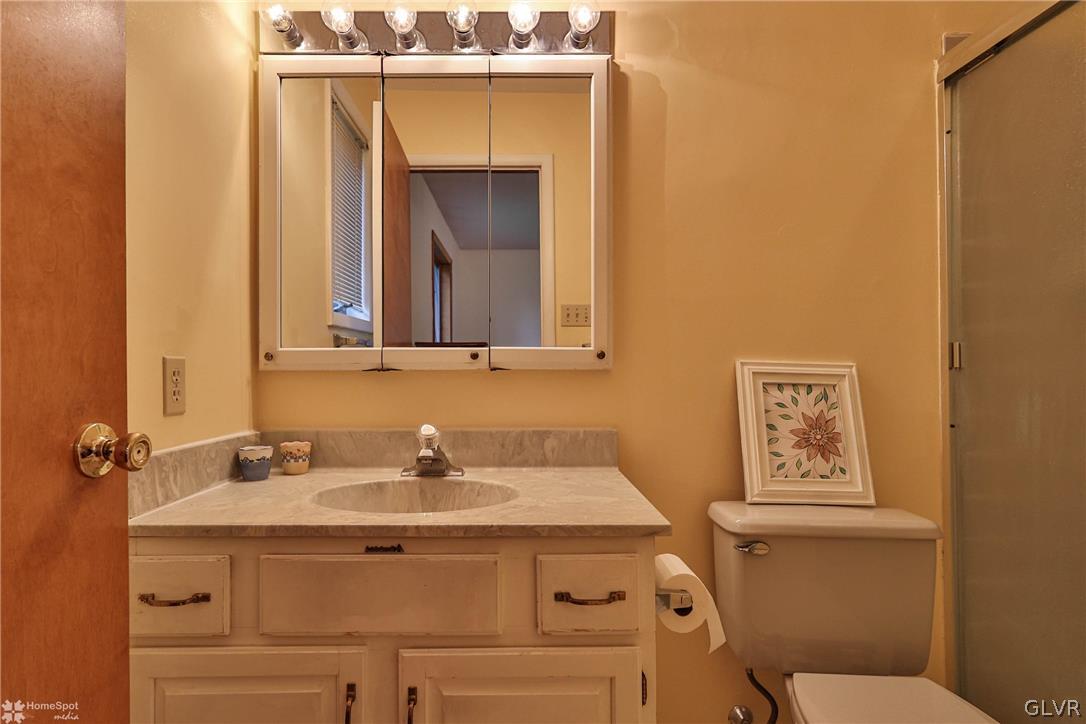 3914 Old Country Road Whitehall, PA 18052 - Photo 13 of 50 Gallery Image 13