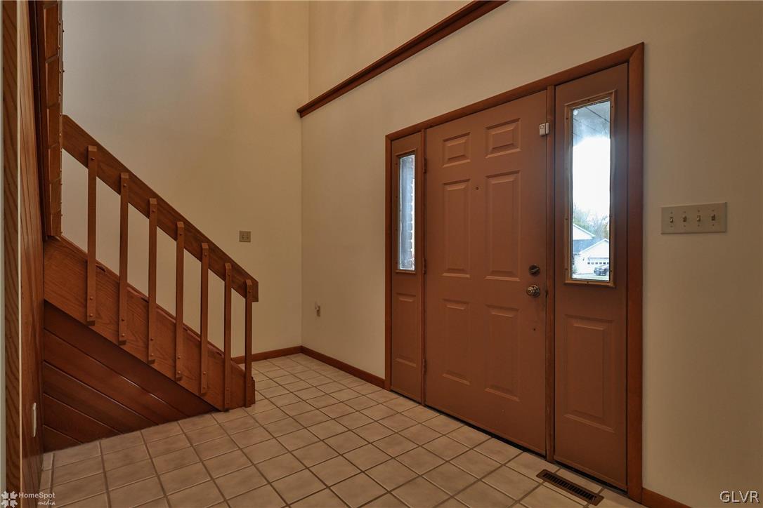 3914 Old Country Road Whitehall, PA 18052 - Photo 3 of 50 Gallery Image 3