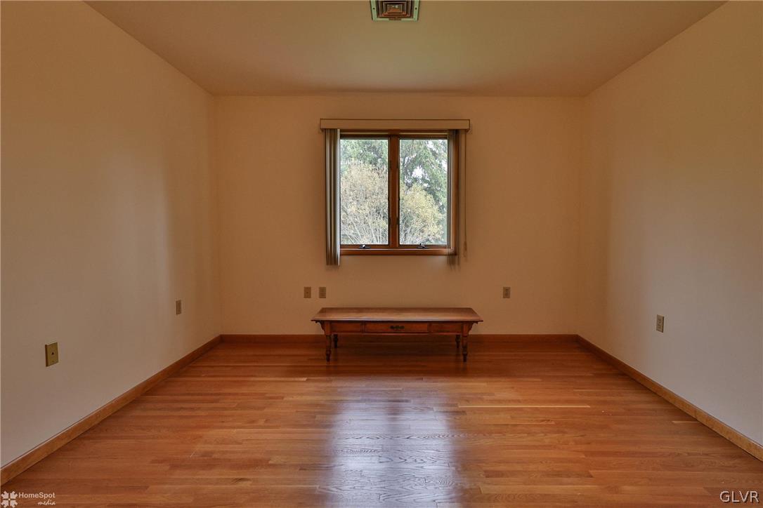3914 Old Country Road Whitehall, PA 18052 - Photo 36 of 50 Gallery Image 36