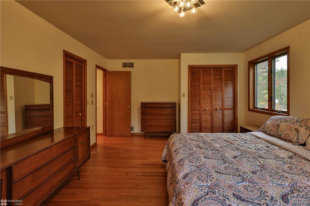 3914 Old Country Road Whitehall, PA 18052 - Photo 10 of 50 Gallery Image 10
