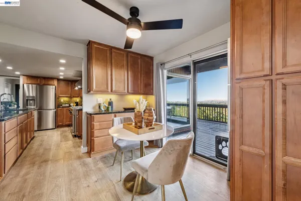 $1,798,000 | 15 Surmont Court, Lafayette, CA 94549