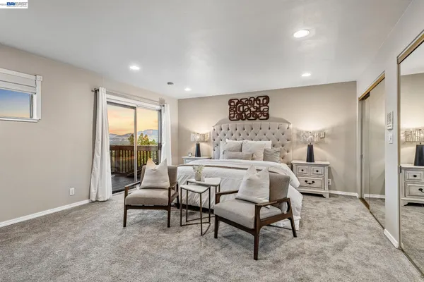 $1,798,000 | 15 Surmont Court, Lafayette, CA 94549