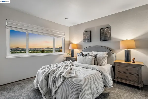 $1,798,000 | 15 Surmont Court, Lafayette, CA 94549
