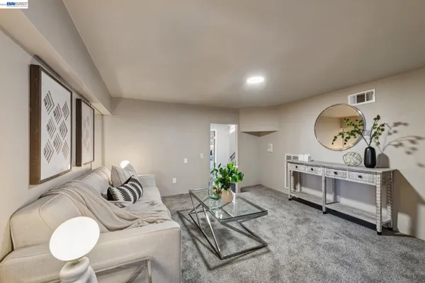$1,798,000 | 15 Surmont Court, Lafayette, CA 94549