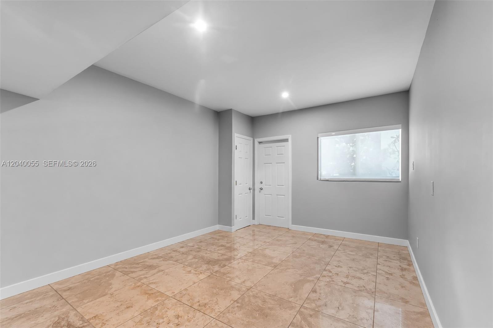 8 Pinta Road Miami, FL 33133 - Photo 19 of 23