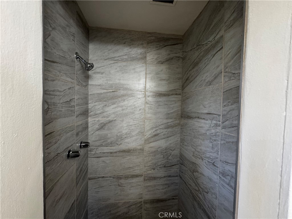 2726 5th Street, Unit 4 Riverside, CA 92507 - Photo 12 of 12 a bathroom with a shower