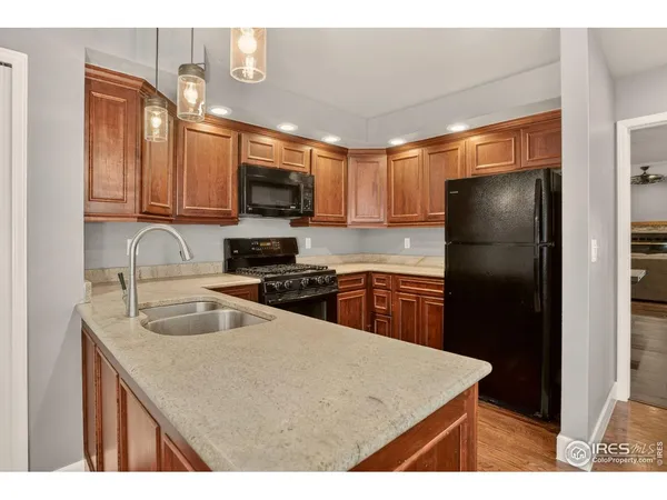 $615,000 | 10000 East Yale Avenue, Unit 41, Denver, CO 80231