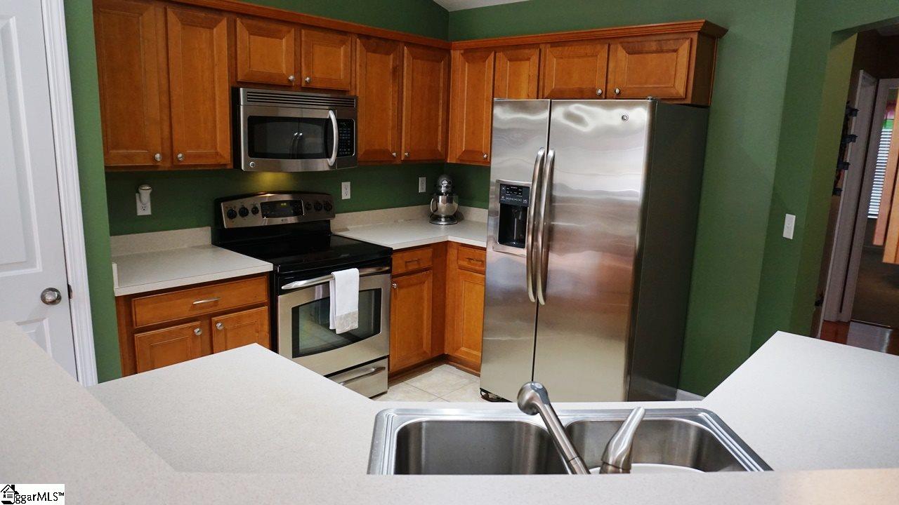 21 Groveview Trail Mauldin, SC 29662 - Photo 12 of 36 Gallery Image 12