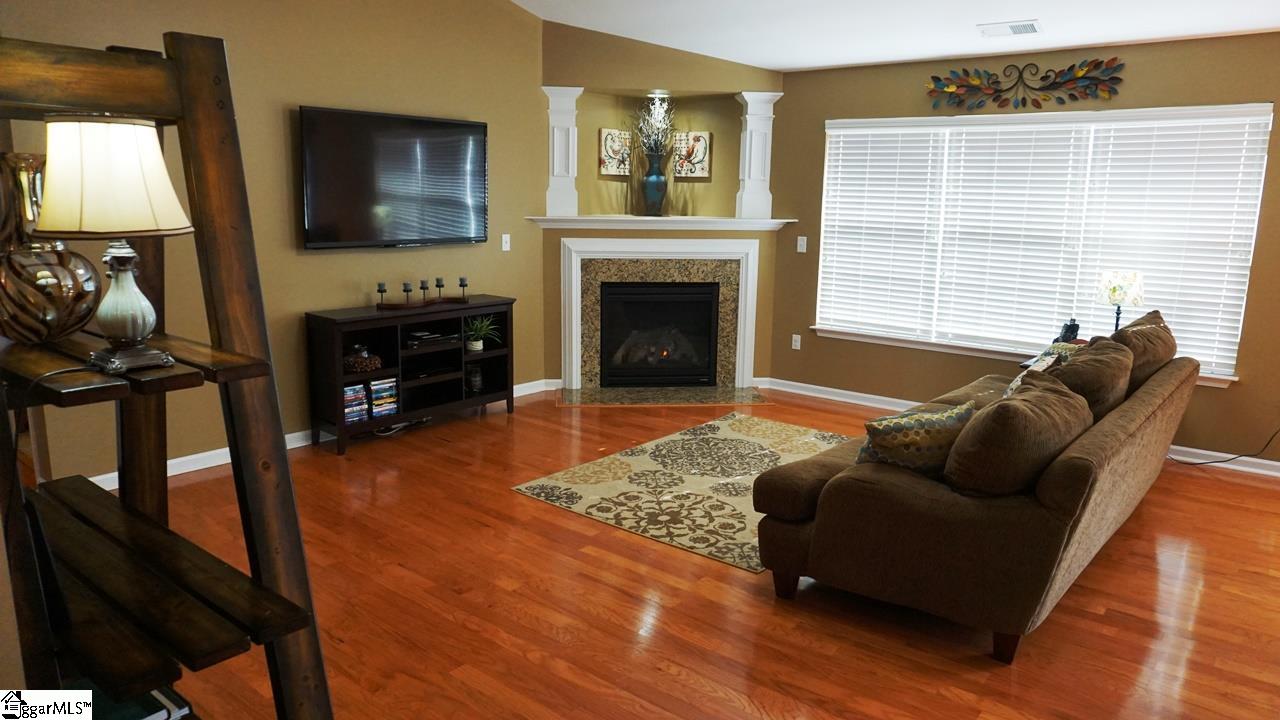 21 Groveview Trail Mauldin, SC 29662 - Photo 8 of 36 Gallery Image 8