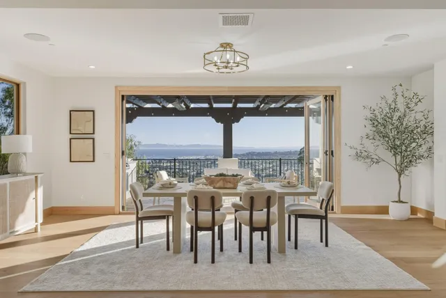 $6,389,000 | 210 Las Alturas Road, Santa Barbara, CA 93103