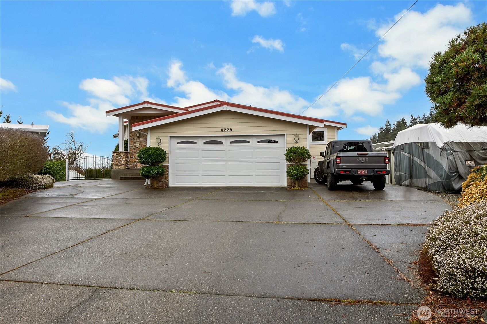 4229 South 252nd Street Kent, WA 98032 - Photo 35 of 40