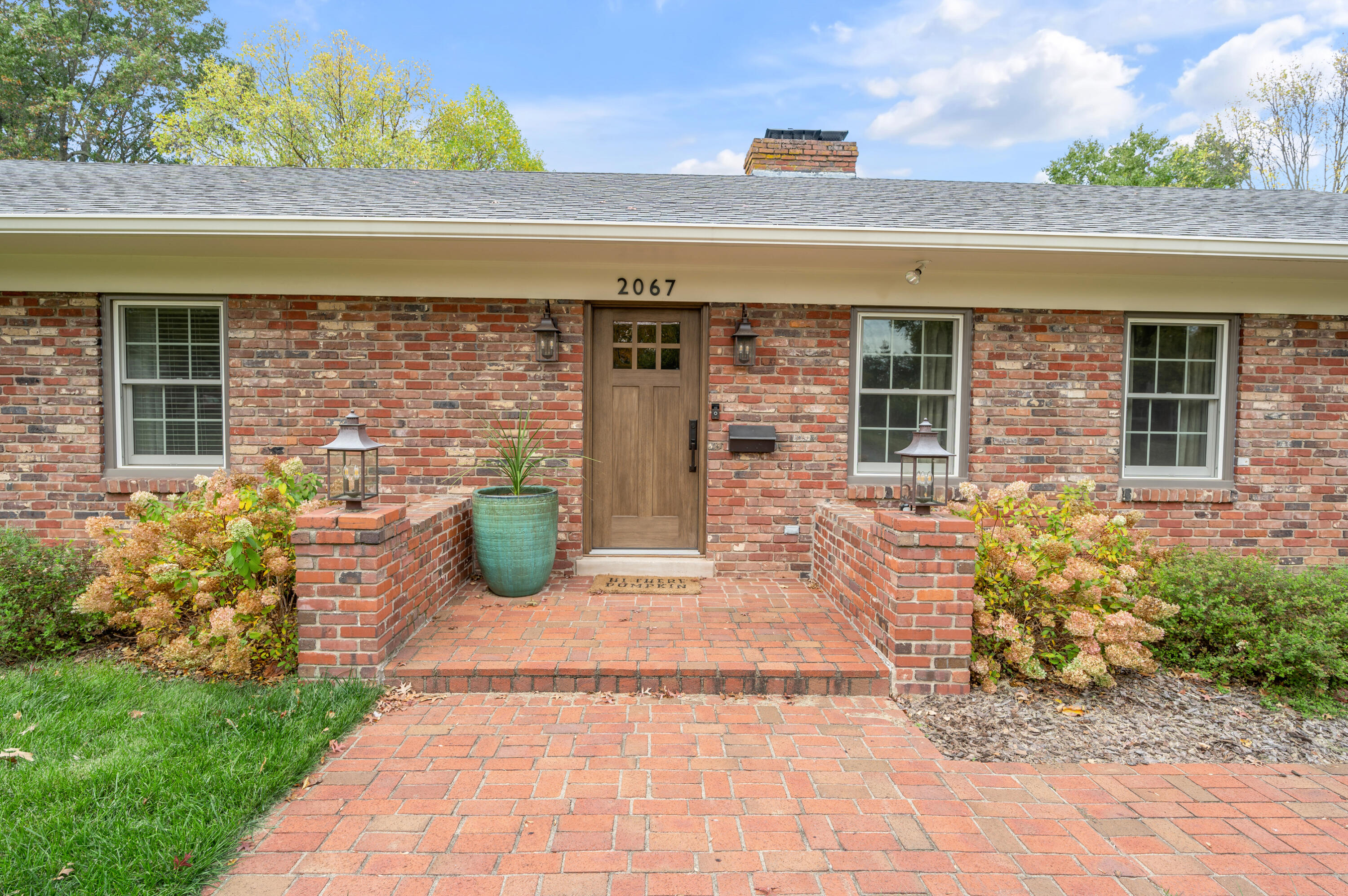 2067 Old Nassau Road Lexington, KY 40504 - Photo 3 of 54 TDB_3896
