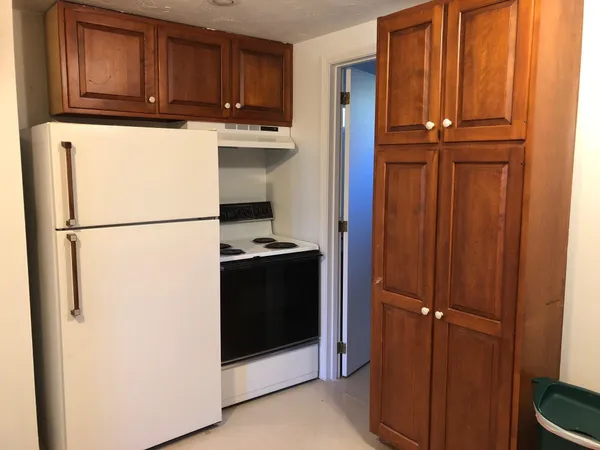 $1,800 | 1125 A Main Street, New London, NH 03257