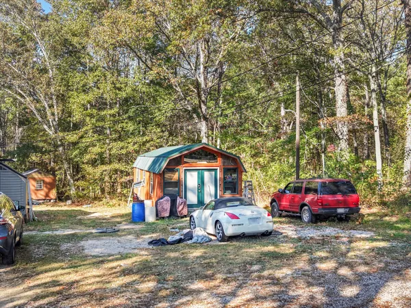 $350,000 | 6731 Highway 301, Trenton, GA 30752