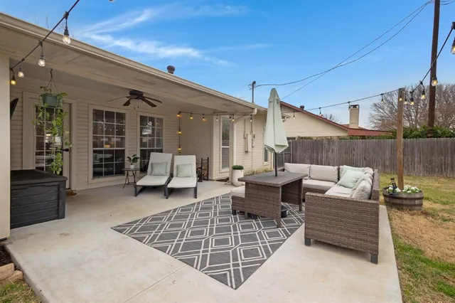 $350,000 | 2109 Mayfield Circle, Corinth, TX 76208