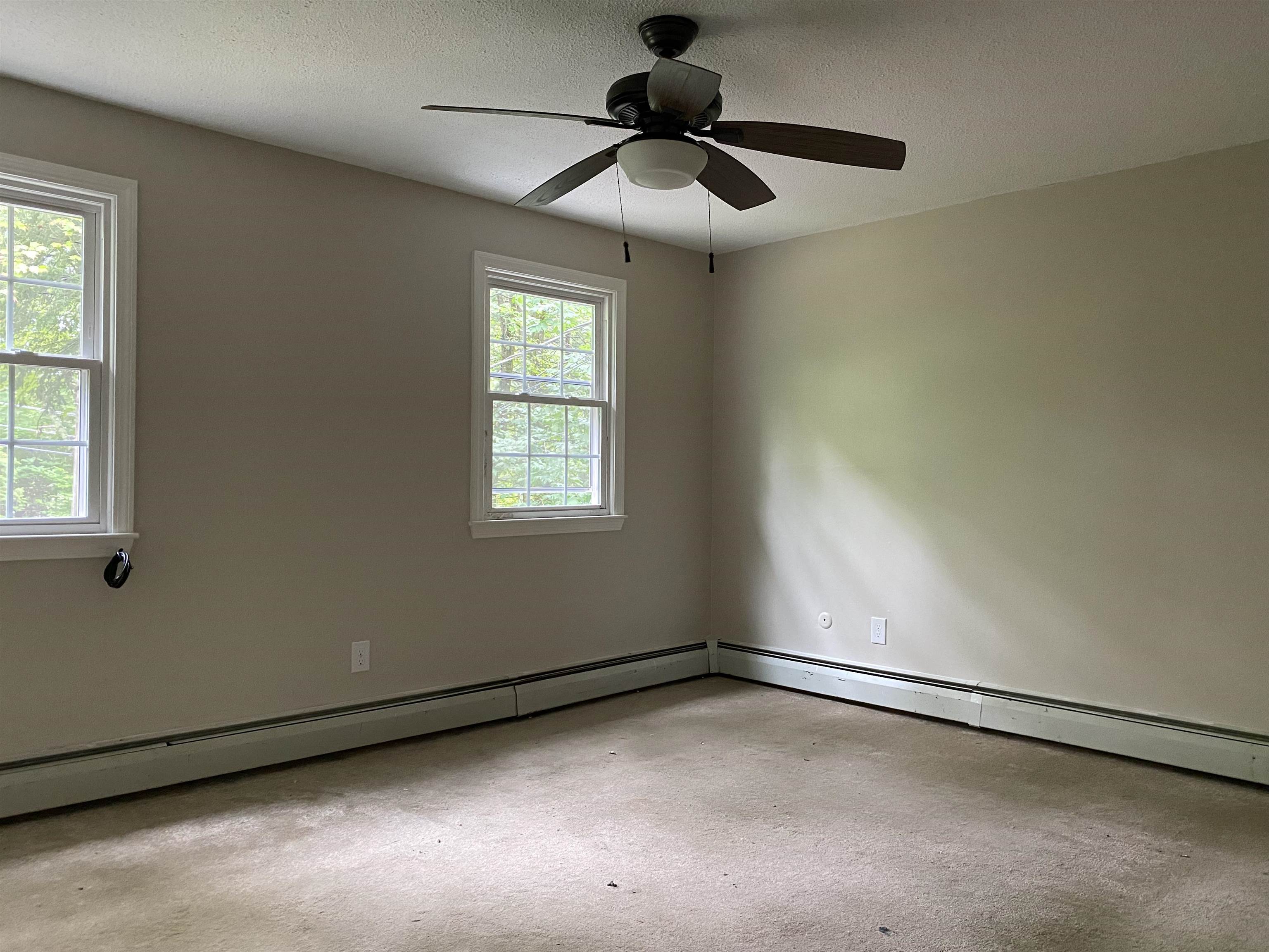 571 New Boston Road Bedford, NH 03110 - Photo 14 of 16