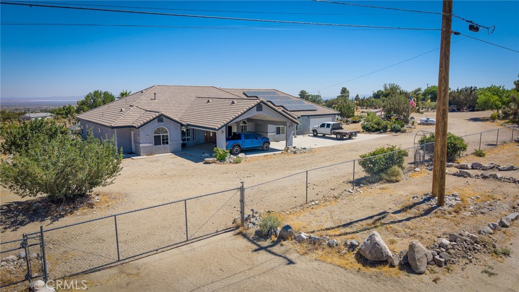 1220 Smoke Tree Road Pinon Hills, CA 92372 - Photo 5 of 47