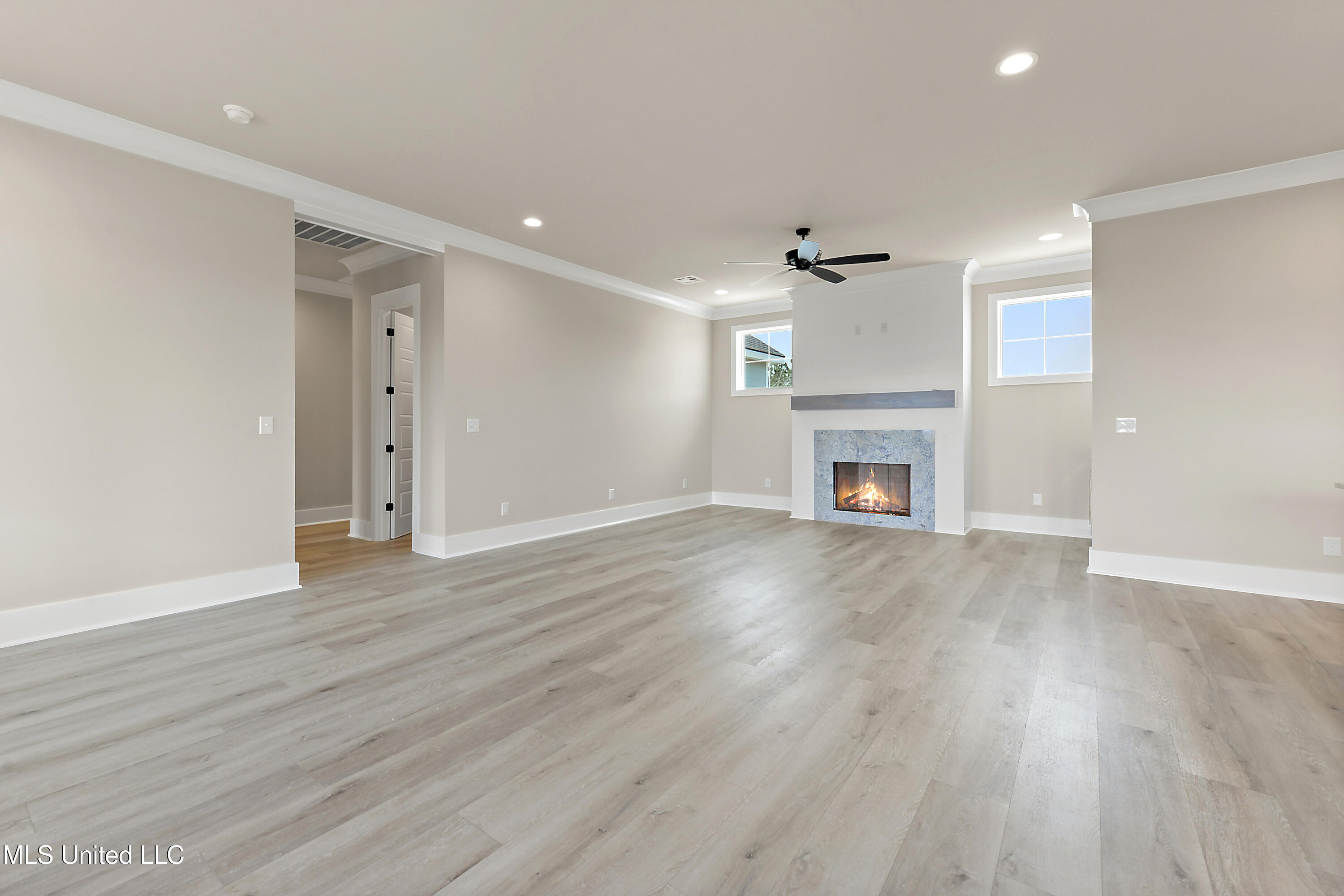 1324 Enos Street Diamondhead, MS 39525 - Photo 11 of 34 007