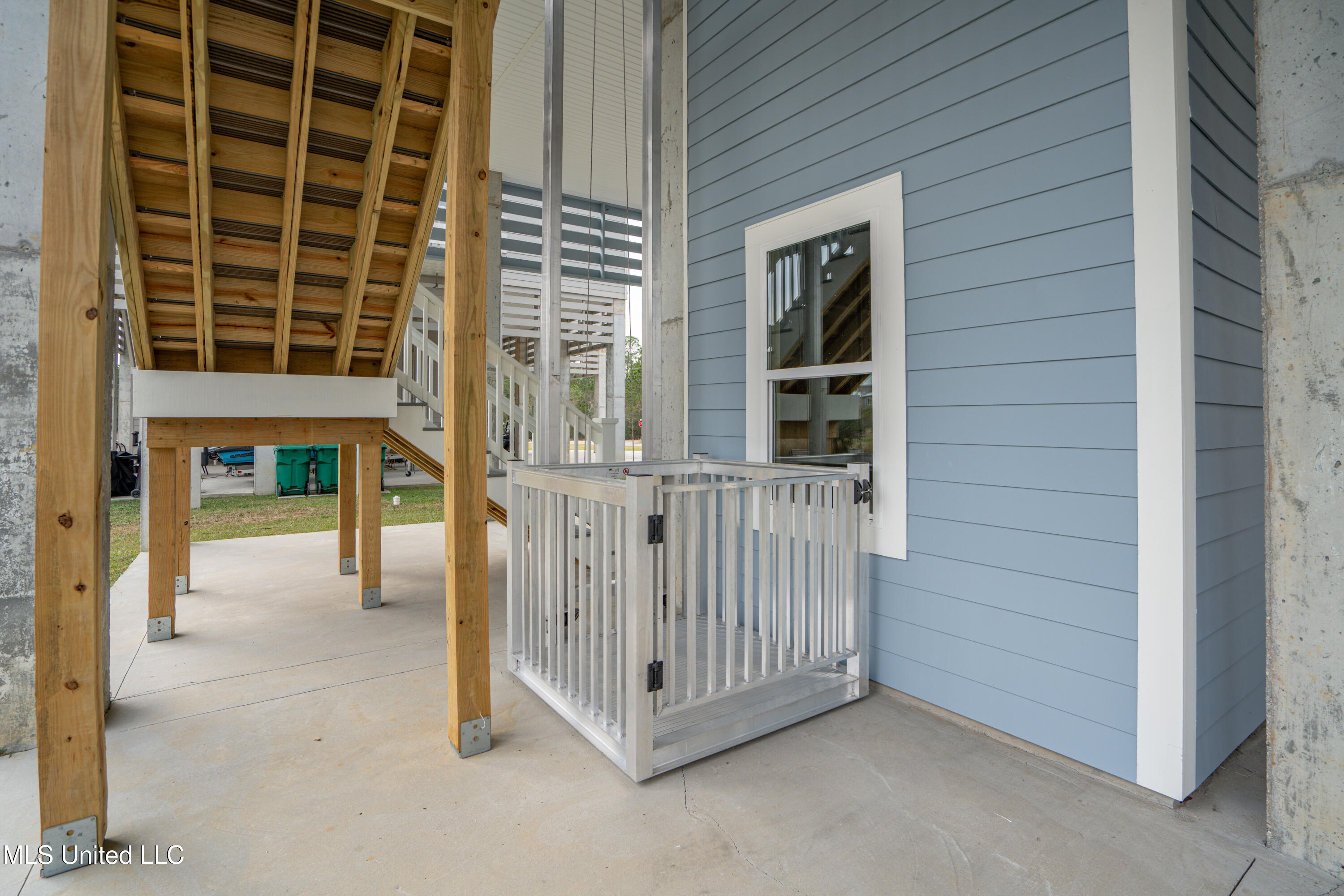 1324 Enos Street Diamondhead, MS 39525 - Photo 11 of 80 Enos St-11