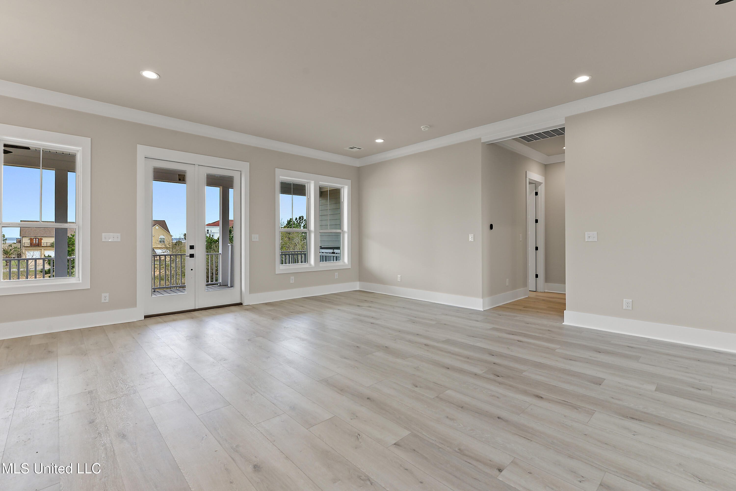 1324 Enos Street Diamondhead, MS 39525 - Photo 12 of 34 008