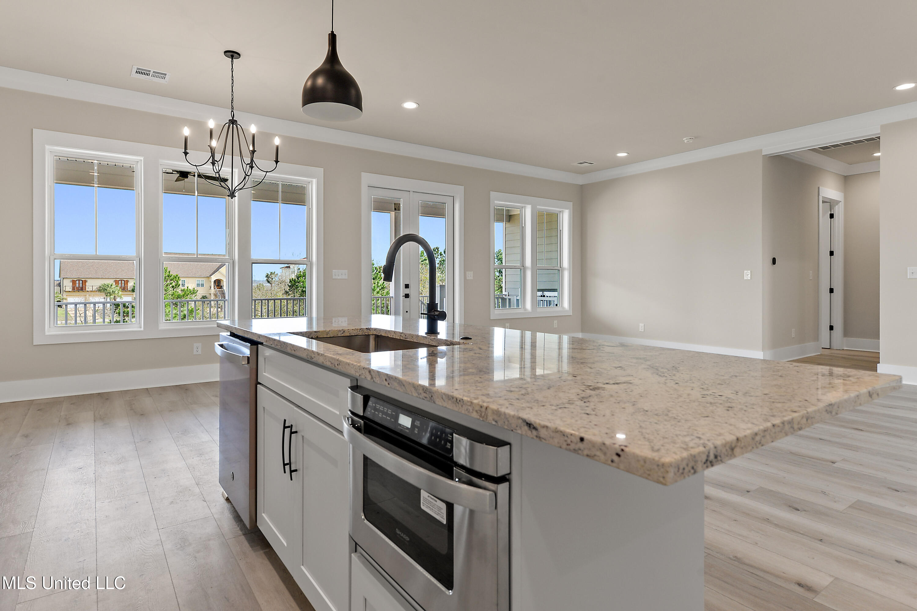 1324 Enos Street Diamondhead, MS 39525 - Photo 16 of 34 012