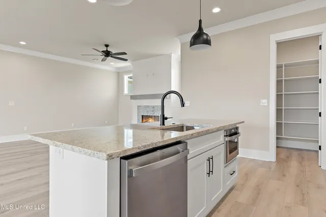 $725,000 | 1324 Enos Street, Diamondhead, MS 39525