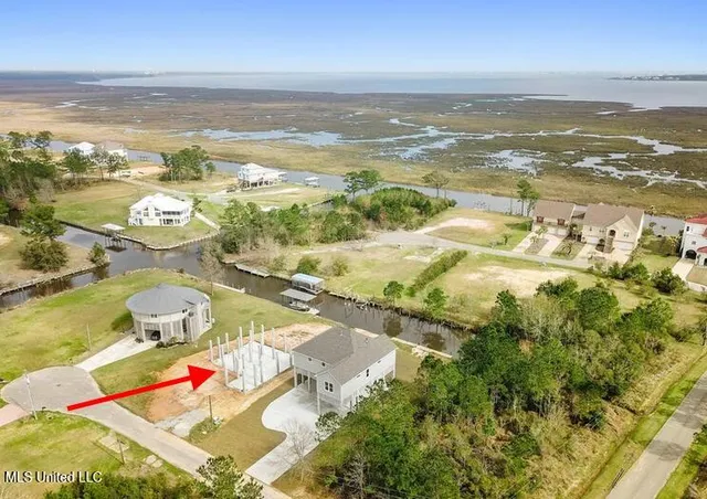 $725,000 | 1324 Enos Street, Diamondhead, MS 39525