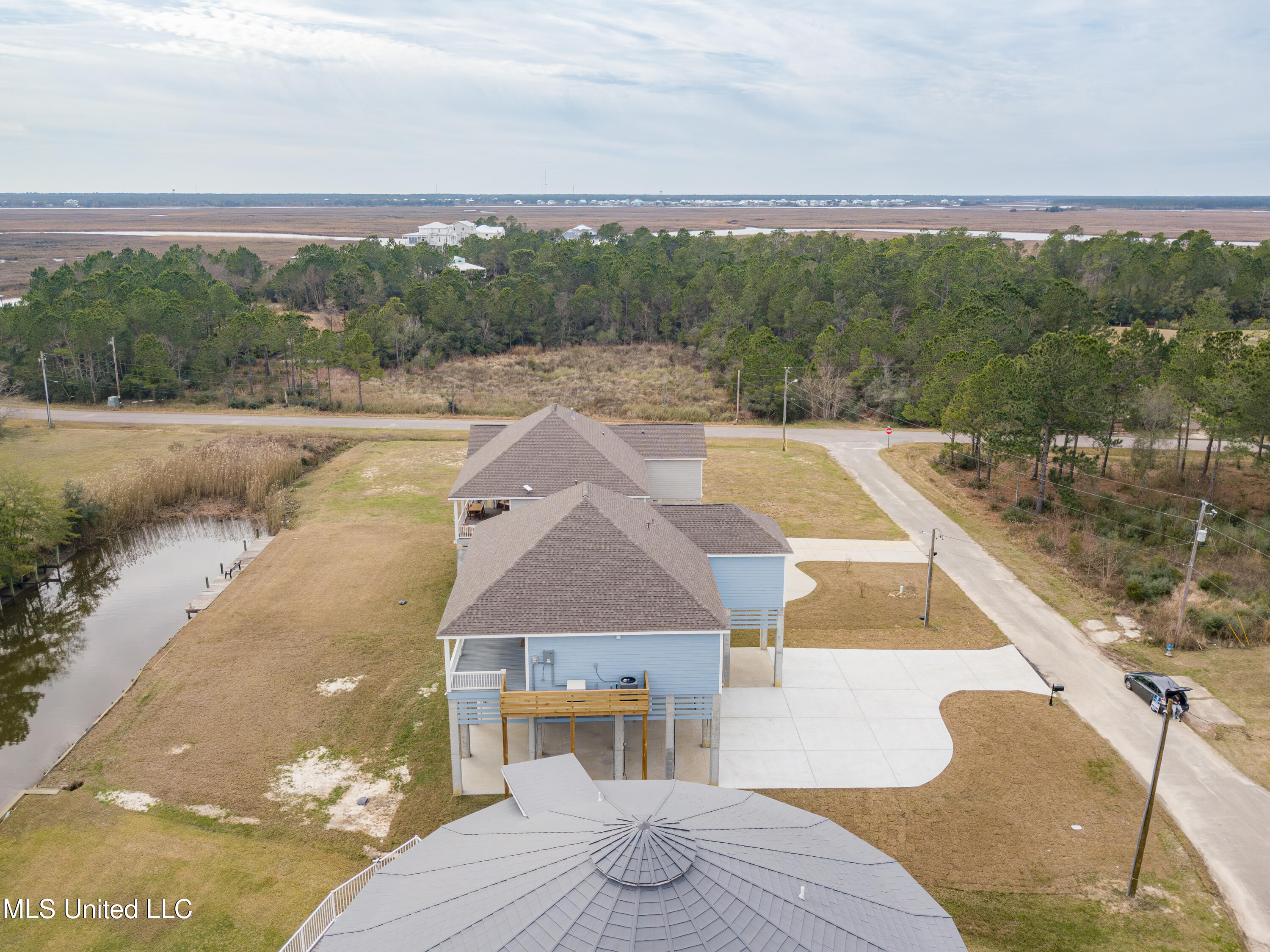 1324 Enos Street Diamondhead, MS 39525 - Photo 65 of 80 Enos St-65