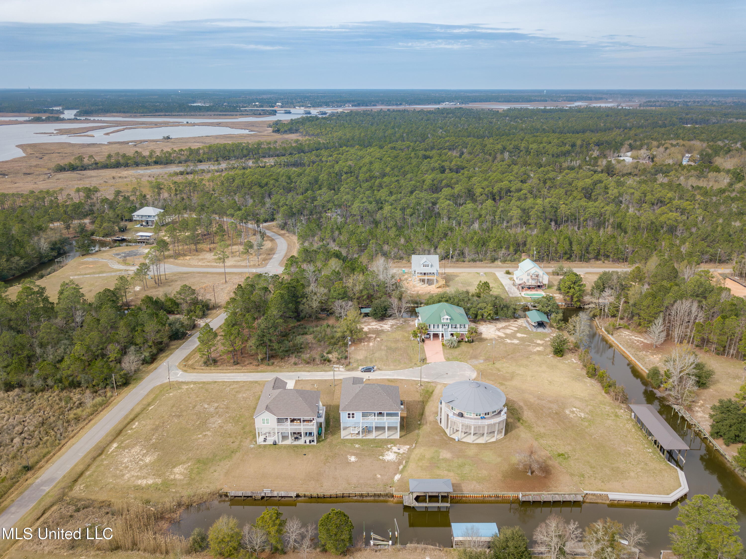 1324 Enos Street Diamondhead, MS 39525 - Photo 77 of 80 Enos St-77