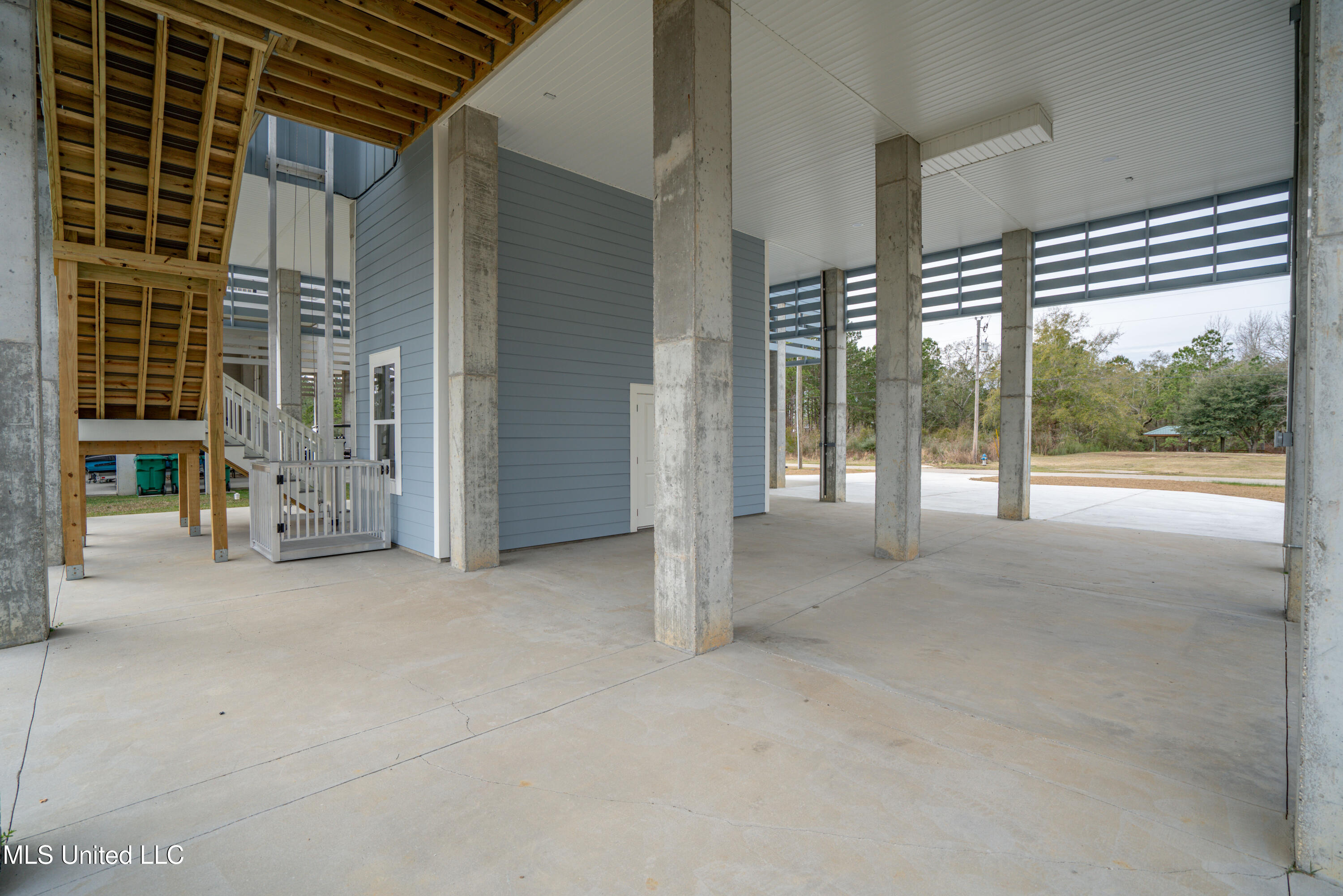 1324 Enos Street Diamondhead, MS 39525 - Photo 10 of 80 Enos St-10-1