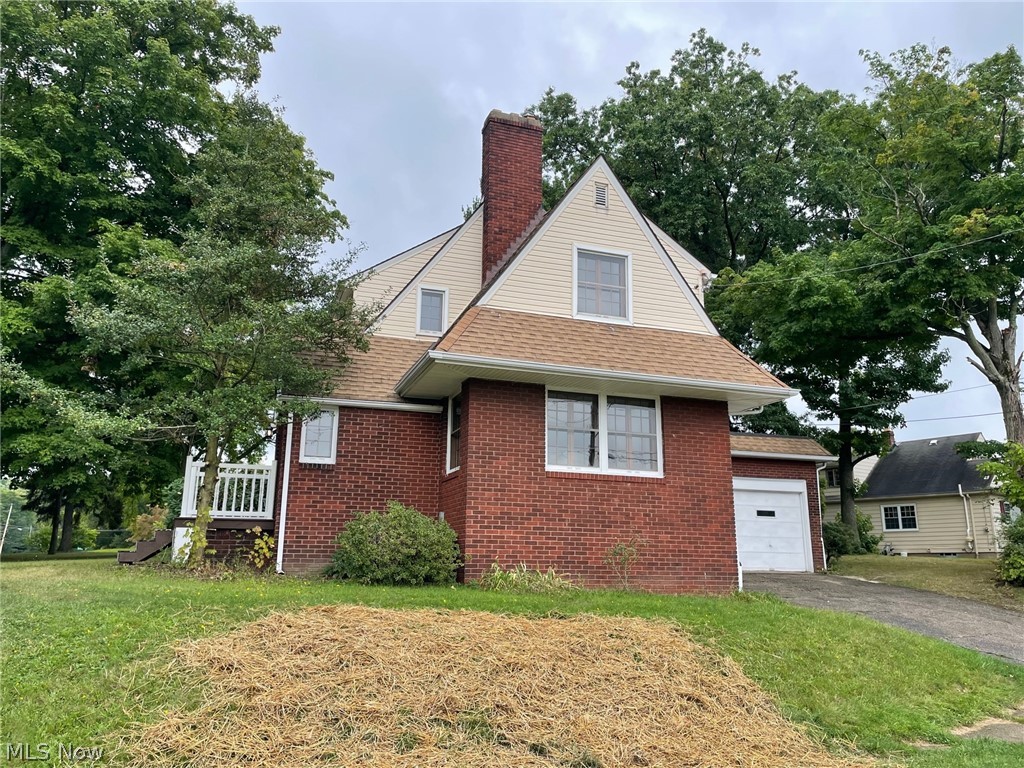 1694 Riverside Drive Akron, OH 44310 - Photo 3 of 19 View from Oakland Ave.