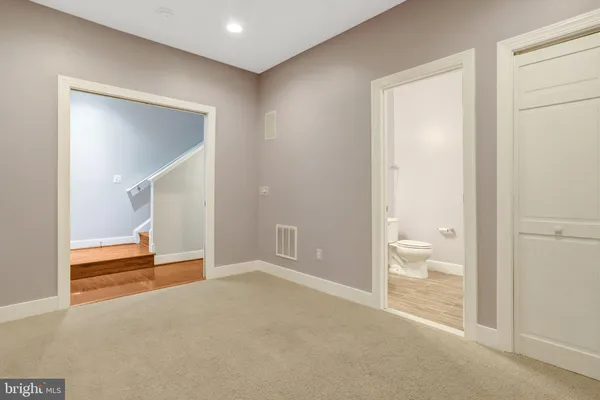 $3,795 | 2093 Laura Mews Place, Alexandria, VA 22303