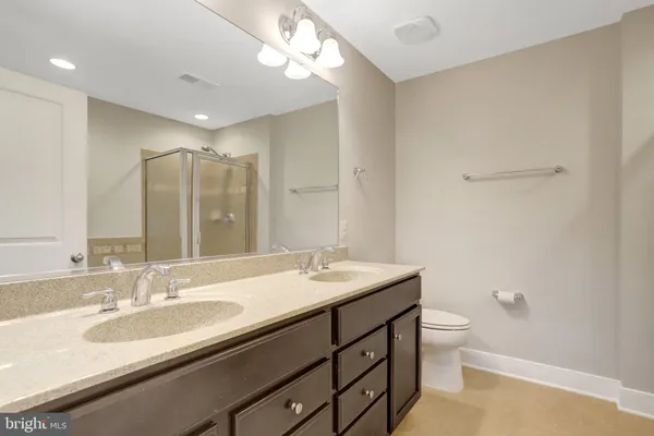 $3,795 | 2093 Laura Mews Place, Alexandria, VA 22303